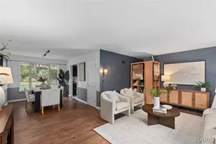 581 W Lockwood Ave, Webster Groves, MO 63119 - Photo 6