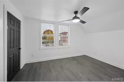 510 Holly Hills Avenue, Saint Louis, MO 63111 - Photo 18