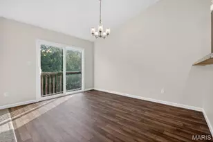 506 Horseshoe Bend Dr, Wentzville, MO 63385 - Photo 8