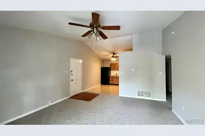 717 Ridgeside Drive #L, Ballwin, MO 63021 - Photo 2