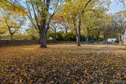9725 Medford Drive, Riverview, MO 63136 - Photo 30