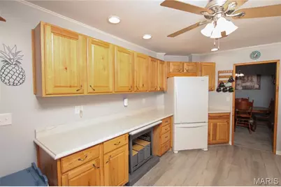 421 Lake Shore Drive, Saint Clair, MO 63077 - Photo 16