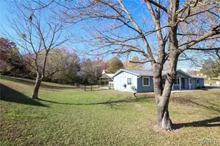 421 Lakeshore Dr, Saint Clair, MO 63077 - Photo 4