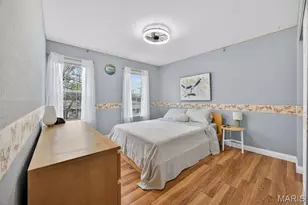 323 Oakleigh Woods Dr, Ballwin, MO 63011 - Photo 40