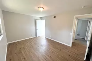 11160 Landseer Dr, Saint Louis, MO 63136 - Photo 14