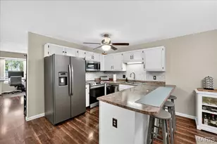 189 Harvest Moon Ct, Saint Charles, MO 63304 - Photo 2