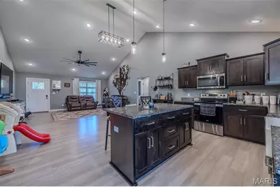 205 Majestic, Waynesville, MO 65583 - Photo 8