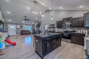 205 Majestic, Waynesville, MO 65583 - Photo 8