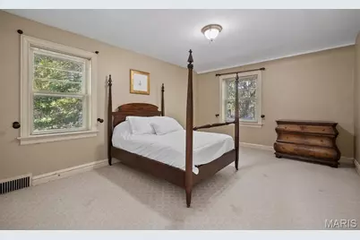 7484 Stratford Avenue, Saint Louis, MO 63130 - Photo 28