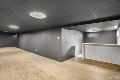 274 Dashwood Drive, Ferguson, MO 63135 - Photo 14