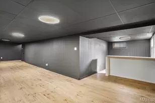 274 Dashwood Dr, Ferguson, MO 63135 - Photo 14