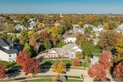 2029 Brook Hill Lane, Chesterfield, MO 63017 - Photo 34