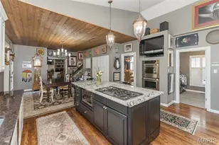 2029 Brook Hill Ln, Chesterfield, MO 63017 - Photo 14