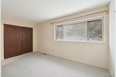 140 Burtonwood Drive, Ballwin, MO 63011 - Photo 10