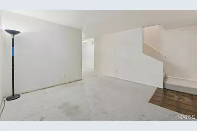 140 Burtonwood Drive, Ballwin, MO 63011 - Photo 4