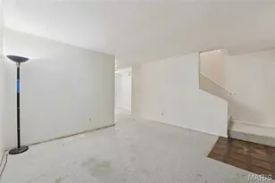 140 Burtonwood Dr, Ballwin, MO 63011 - Photo 4