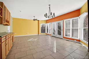 811 Wheaton Way, Creve Coeur, MO 63141 - Photo 16