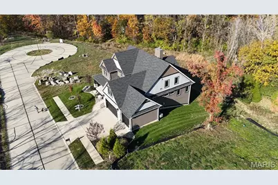 2037 Lily Avenue, Kirkwood, MO 63122 - Photo 4