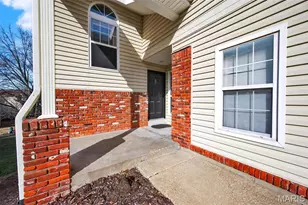 12725 Bennington Common Ln, Unincorporated, MO 63146 - Photo 2