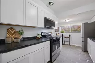 1540 Park Way Dr, University City, MO 63130 - Photo 8