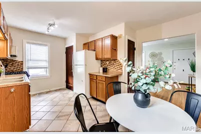 7720 Weston Place, Saint Louis, MO 63117 - Photo 10