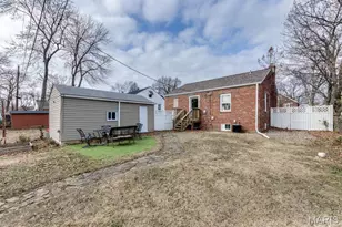 7720 Weston Pl, Saint Louis, MO 63117 - Photo 28