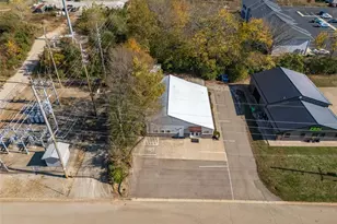 210 Hyler Dr, Farmington, MO 63640 - Photo 10