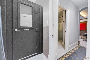 3500 Russell Blvd, Saint Louis, MO 63104 - Photo 16