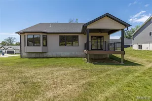 1512 Louisiana Dr, Herculaneum, MO 63048 - Photo 4