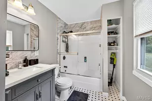 2242 Huntington Ave, Overland, MO 63114 - Photo 14