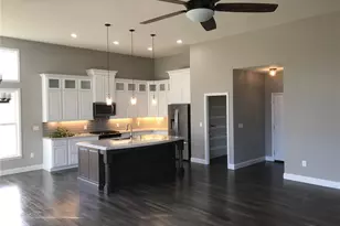 1604 Sugar Creek Dr, Festus, MO 63028 - Photo 14