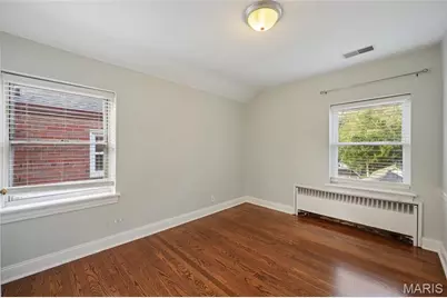 5435 Rhodes Avenue, Saint Louis, MO 63109 - Photo 10