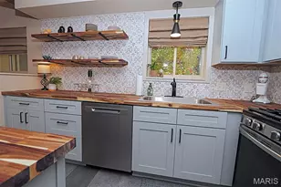 2717 Jewel Dr, Cape Girardeau, MO 63703 - Photo 16