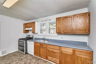7075 Lansdowne Ave, Saint Louis, MO 63109 - Photo 14