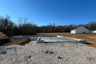 841 Lakeway Dr, Labadie, MO 63055 - Photo 2