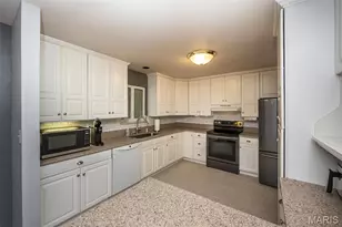 3644 Crestview Dr, Hillsboro, MO 63050 - Photo 12