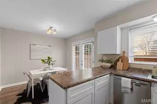 1178 Rue La Chelle Walk, Creve Coeur, MO 63141 - Photo 6