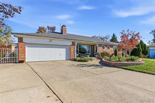 5904 Crane Cir, Saint Louis, MO 63109 - Photo 4