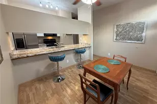 2332 Hickory St, Saint Louis, MO 63104 - Photo 6