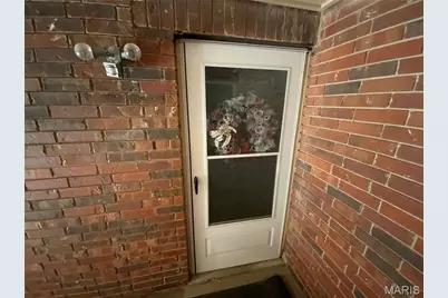 2327 Kratky Road #C, Unincorporated, MO 63114 - Photo 12