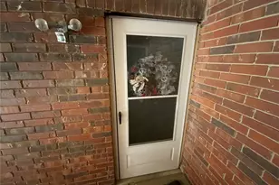 2327 Kratky Rd, Unincorporated, MO 63114 - Photo 12