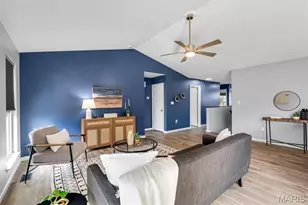 1122 Red Fox Dr, Eureka, MO 63025 - Photo 8