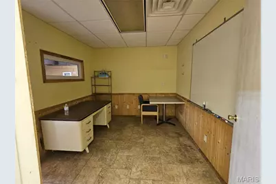 1002 Historic 66, Waynesville, MO 65583 - Photo 16