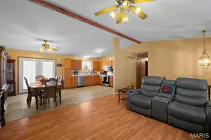 7062 Wedgewood Dr, Cedar Hill, MO 63016 - Photo 6