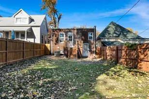 6752 W Park Ave, Saint Louis, MO 63139 - Photo 2