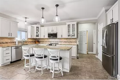 1281 Hawkins Bend Court, Fenton, MO 63026 - Photo 4