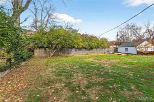 7465 Drexel Dr, University City, MO 63130 - Photo 32