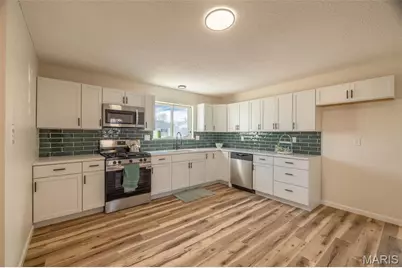 4086 Waterfall Drive, Florissant, MO 63034 - Photo 10