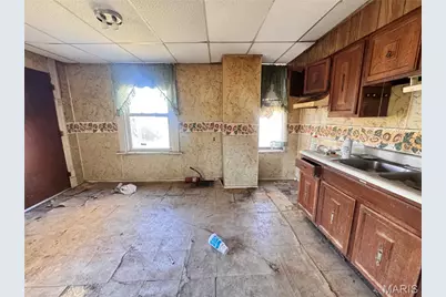 753 Aubert Avenue, Saint Louis, MO 63108 - Photo 14