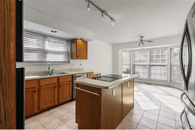 904 Palmer Court #4, Lake Saint Louis, MO 63367 - Photo 8